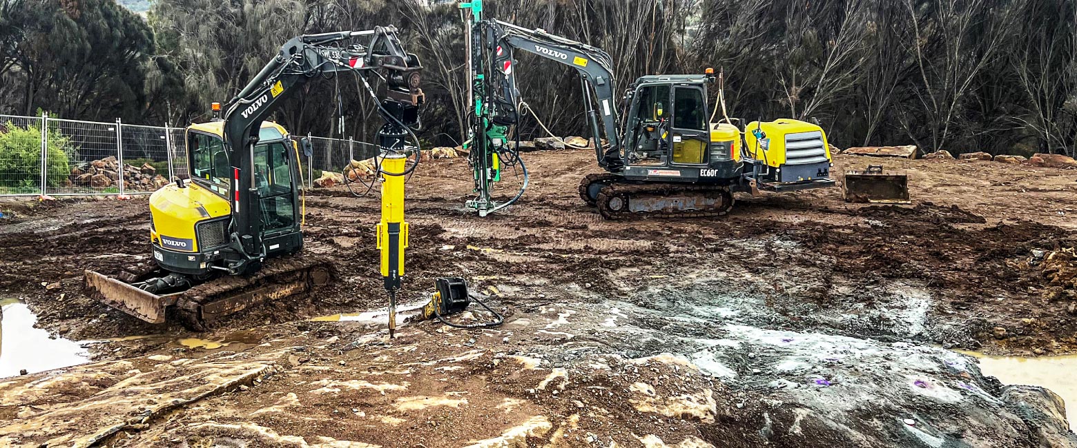 Rock breaking on site using darda C20 Hydraulic Rock Splitter